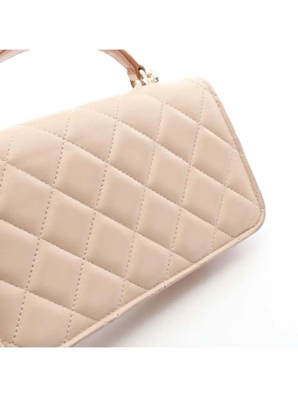 Chanel Shoulder Bag Quilted Beige Lambskin Phone Case Chain Wallet